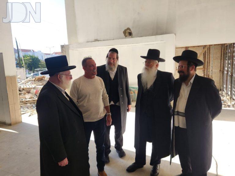ח''כ פרוש נפגש יחד עם הנציגים המקומיים עם ראשי הערים בבית שמש ואשדוד (2)