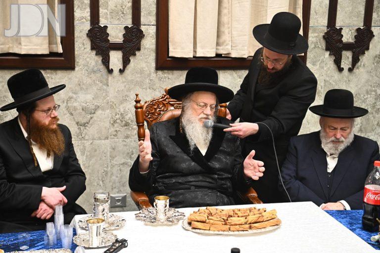 יארצייט וסיום מסכת בביהמד מודזיץ בביתר (12)