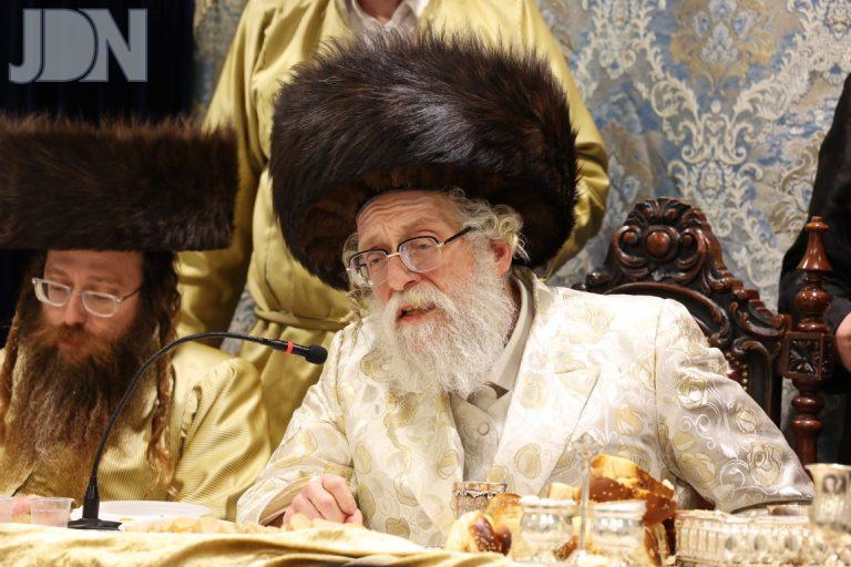 יארצייט לרבי שלום משאץ לונדון אצל נכדו האדמור משאץ דרהביטש בית שמש (11)