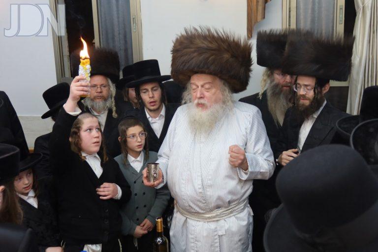 מבקשי אמונה שבת בביתר לרגל השובבי''ם צילום שימי פ