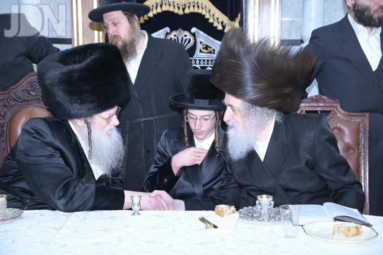 מודז'יץ שפירא אירוסין (15)