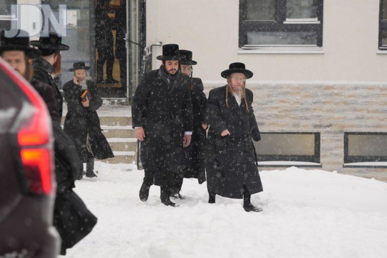 מסע הישועות - מעלין בקודש בחצר הקודש שומרי אמונים (46)