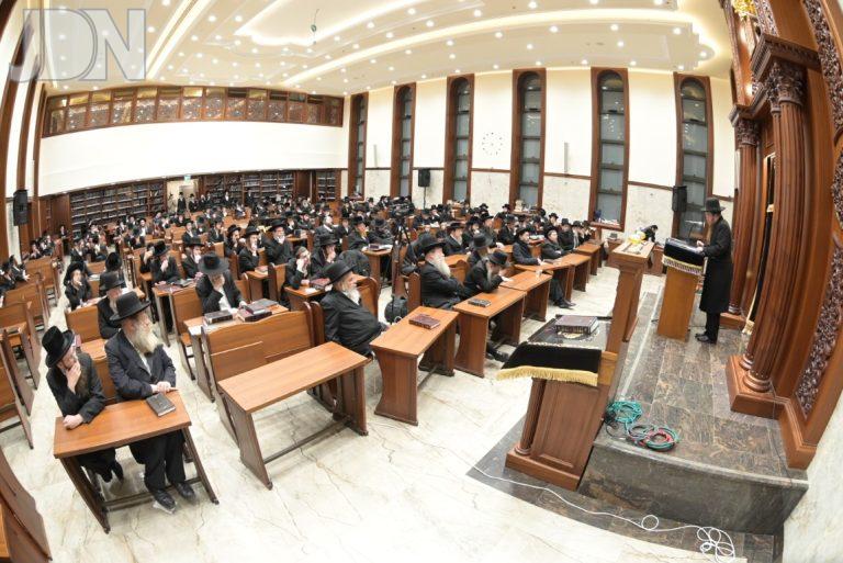עצרת מספד להרב יוסף זאב פיינשטיין ר''י עמלה של תורה (22)