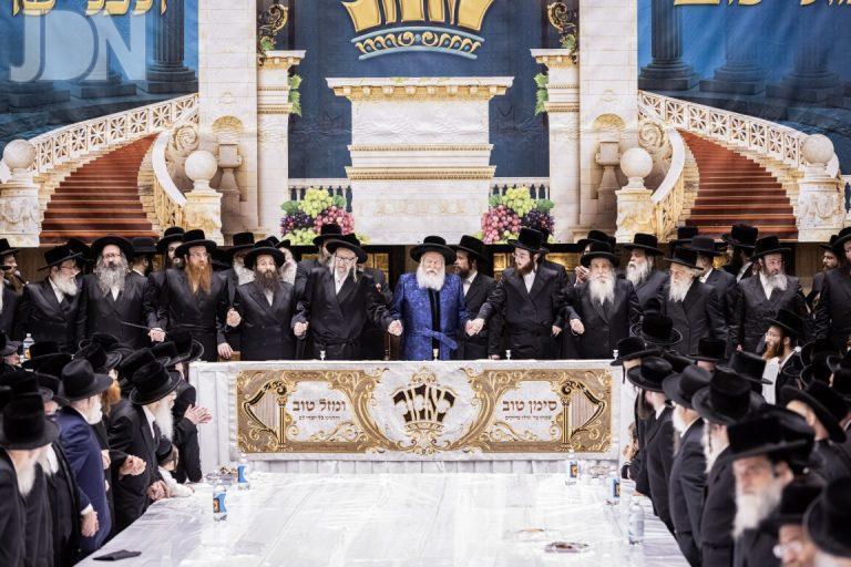 שמחת בית באבוב - ספינקא - שטשאקווא-קרעסטיר -סאטמאר (28)