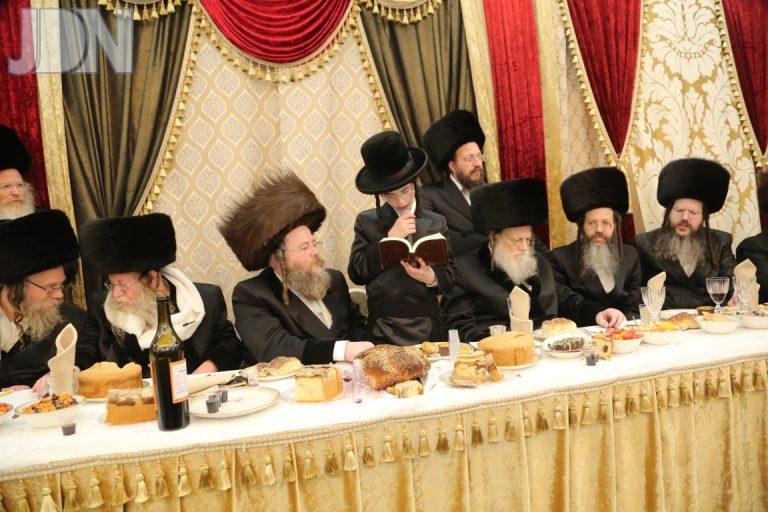 שמחת הבר מצווה לנכד האדמו''ר מדרהאביטש צילום דוד קשת (10)