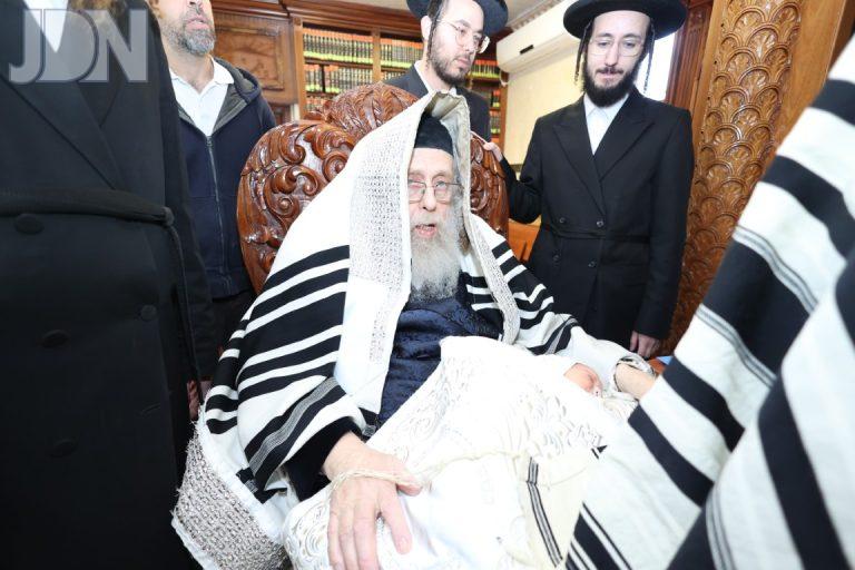 שמחת הברית לנין אדמו''ר מקאמרנא נכד לאדמו''ר מרימנוב צילום שלומי טריכטר (6)