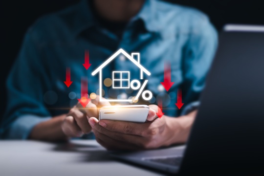 Businessman,Use,Smartphone,With,Virtual,Home,Icon,And,Down,Arrow