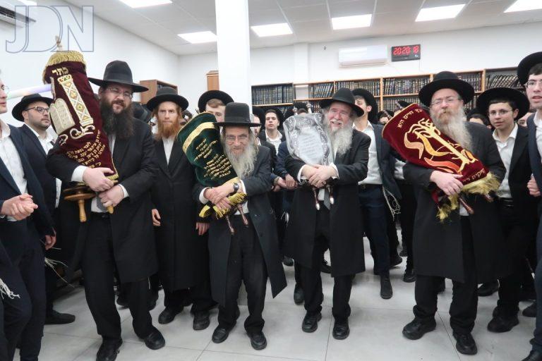 הכנסת ספר תורה לקהילת רמת הנביאים רמת בית שמש ג' 2 צילום שימי פ (46)