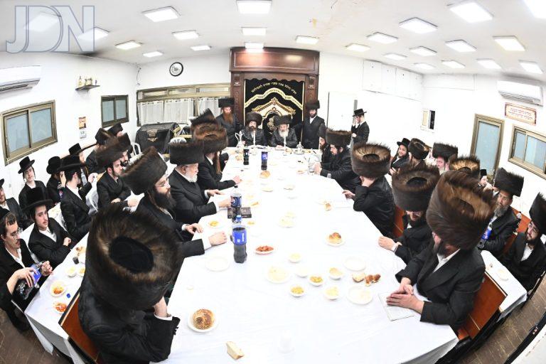 יארצייט בזוטשקא צילום שוקי לרר (3)