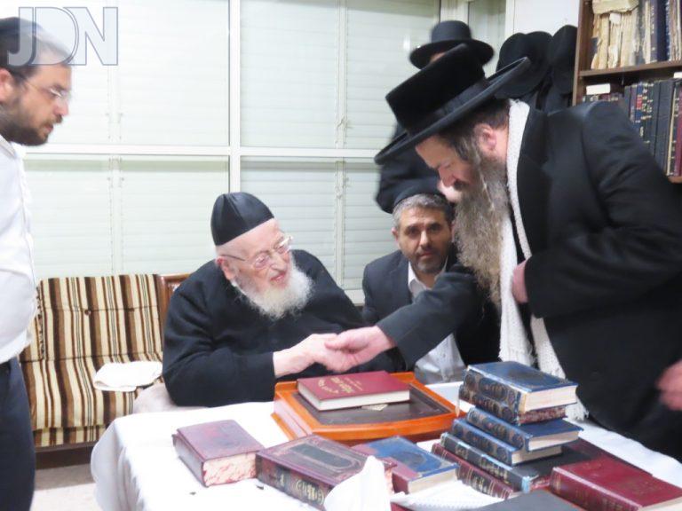 קאלוב ביקורים לקראת שמחת החתונה (9)