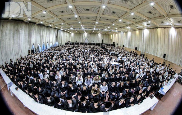 ת''ת צאנז בארה''ק התכנסו בראשות האדמו''ר צילום משה גולדשטיין (34)