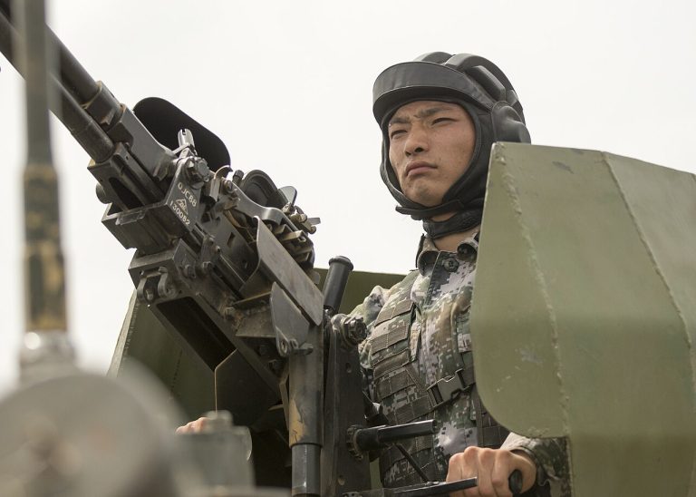 CJCS_meets_PRC_troop_in_Shenyang_(35768842224)