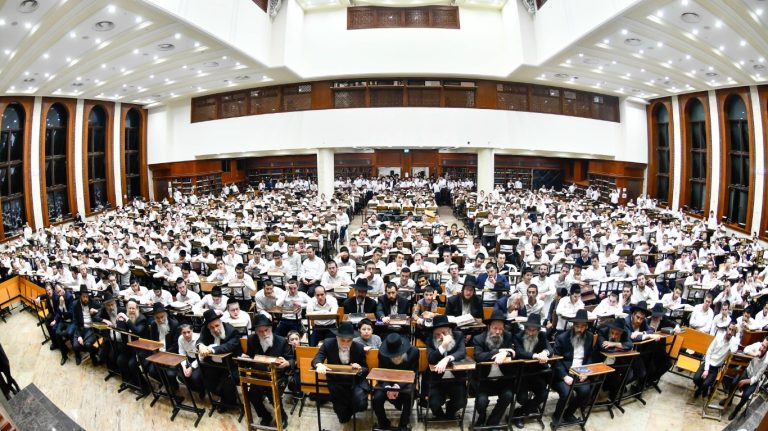 הגר''ד לנדו שיחה בישיבת בית מדרש עליון (7)