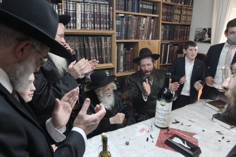 הגר''ע אוירבך פורים פו (16)