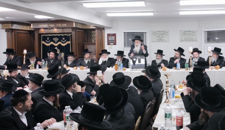 הילולא הרה''ק מווערדאן זי''ע בנו אדמו''ר מווערדאן (8)