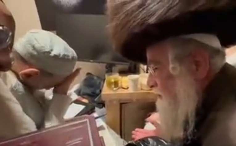 הרב קוק פוריסוב