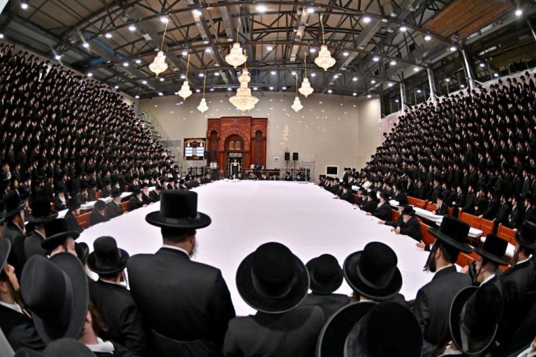 ויז'ניץ מרכז הילולא ישועות משה (22)