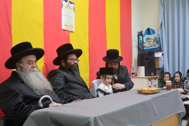 חלאקה לבן אב''ד מאקאווא אלעד חתן רבי סיני הלברשטאם (6)
