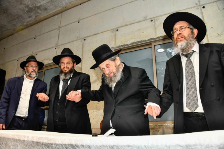 חנוכת הבית לבית המדרש הגדול של קהילת מנין אברכים פרדס כץ צילום שוקי לרר (51)