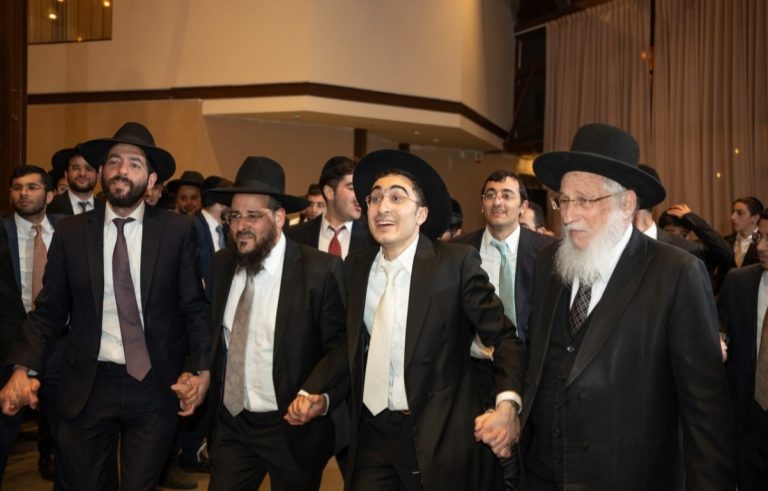 חתונת נכדת רבי משה אליהו בוסו. צילום ש.פ