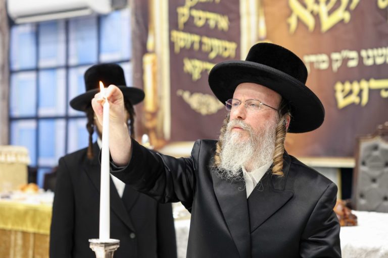 יארצייט ווערדאן צילום א