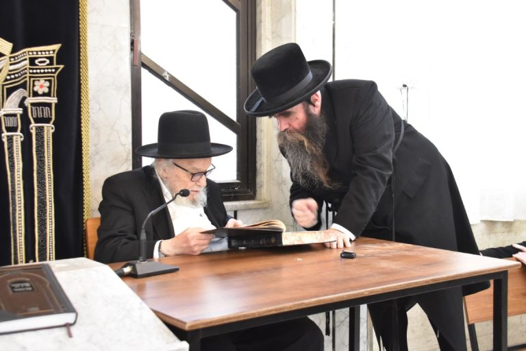 מבחן רבי משה הלל הירש בישיבת ויזניץ אלעד צילום יהודה פרקוביץ (2)