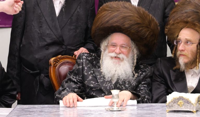 פורים בחצה''ק נדבורנה ירושלים צילום שימי פ