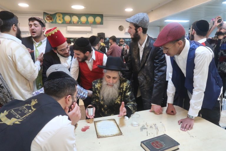 פורים בישיבת באר התלמוד בראשות ראש הישיבה רבי חנוך כהן צילום ש.פ
