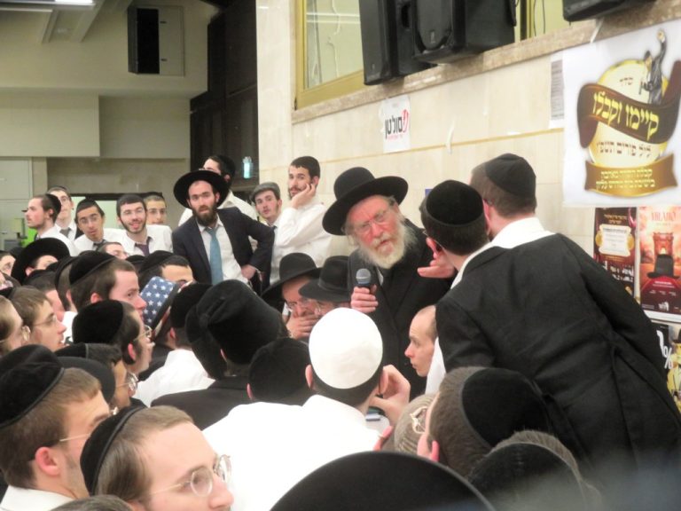 פורים בישיבת בית מדרש עליון בבני-ברק צילומים שוקי לרר, וש.פ