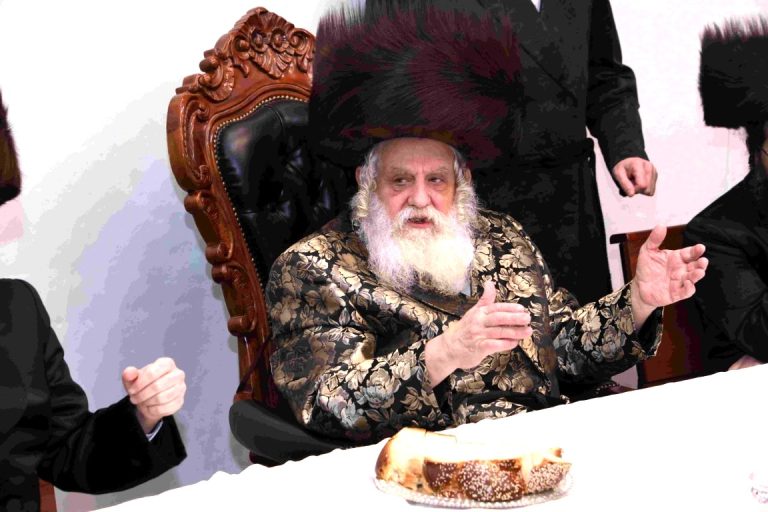קוסוב ויז'ניץ פורים פ''ו (1)