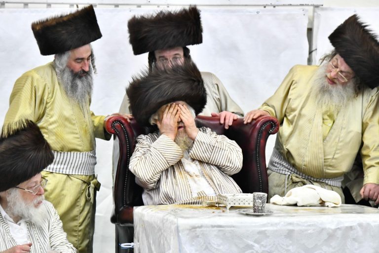 תולדות אהרן פורים פו (58)