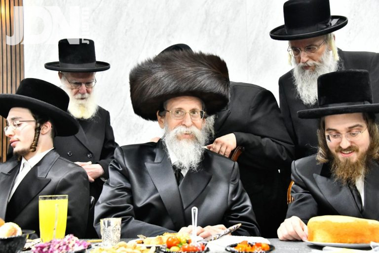 באיאן אויערבאך אירוסין (7)
