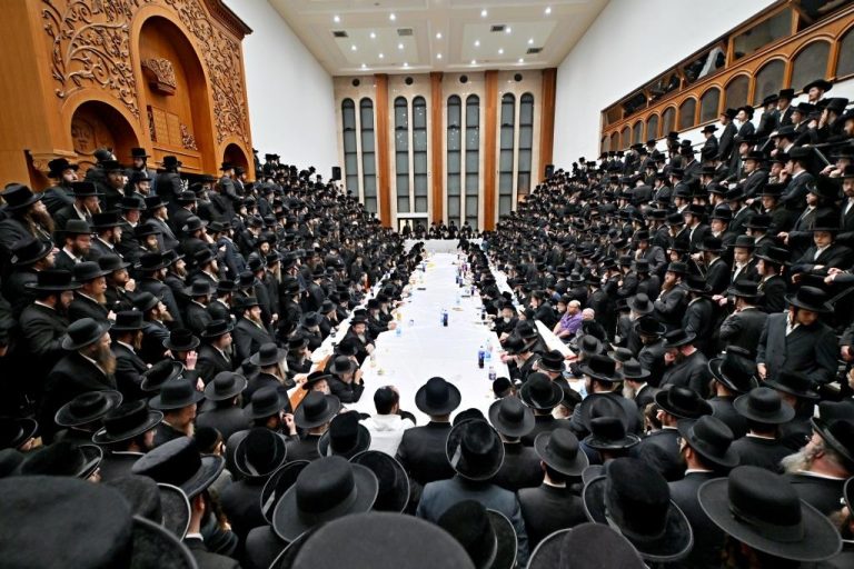 ביאלא הילולא פ''ו פרוכטר (49)