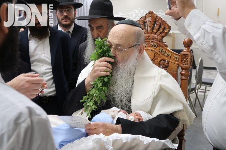 ברית מילה לנין זקן מועצת חכמי התורה רבי משה מאיה צילום ש.פ