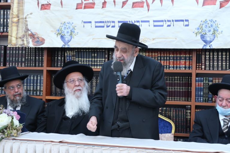 הקבלת פני רבו חכם משה צדקה במעלות דפנה בירושלים צילום ש.פ