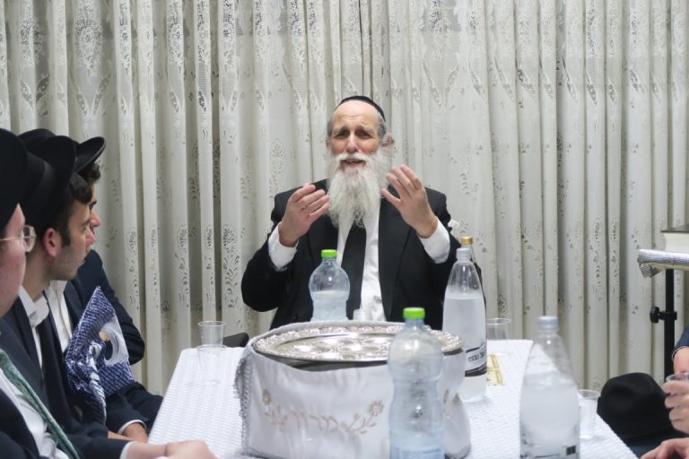 חג הפסח במחיצת ראש הישיבה הגר''א סטוארט (2)