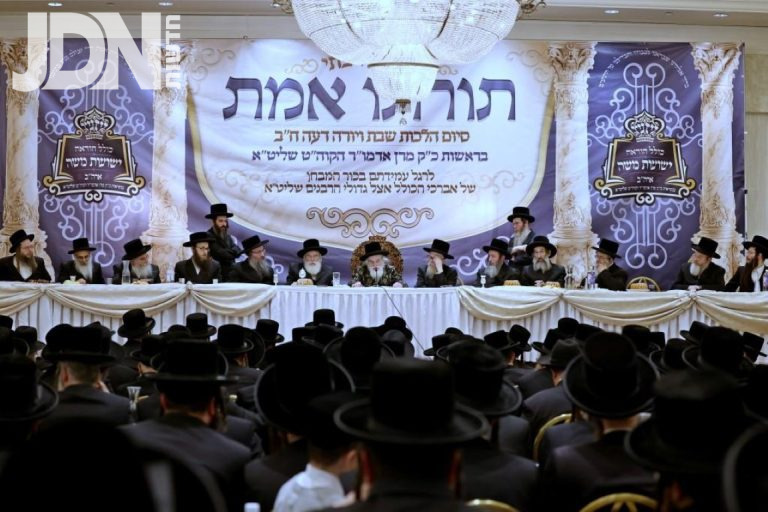 כבוד התורה ׳תורתו אמת׳ אברכים נבחנו על הוראה בכולל ויז׳ניץ בבארא פארק (29)