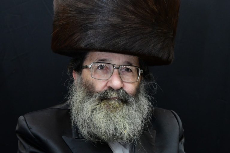 לנדא