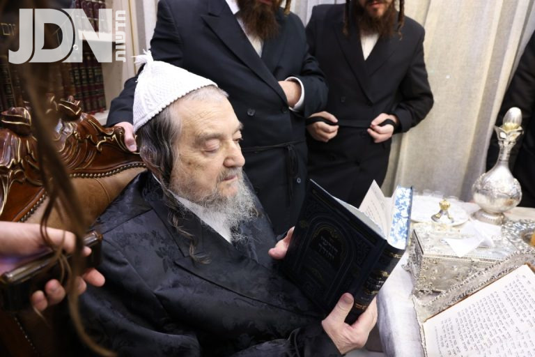 מעמד לחיים ספר החדש דורשי יחודך רבי שמעון בר יוחאי צילום שמואל דריי (3)