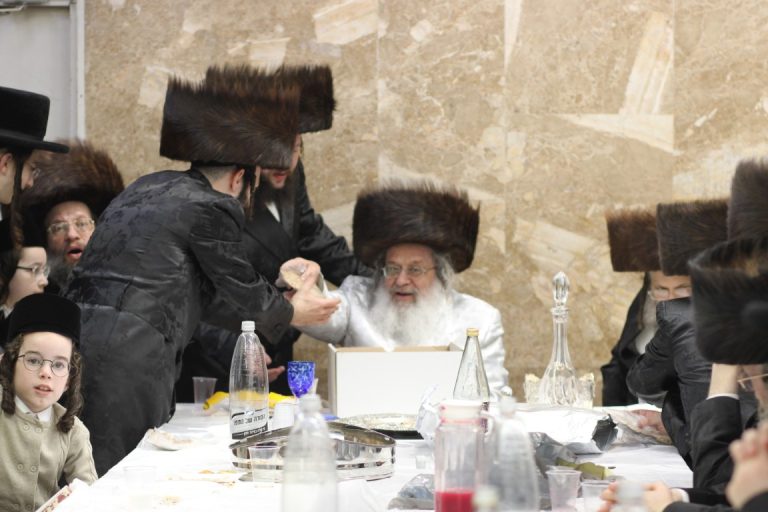 נעילת חג בחצר הקודש קאמנרא צילום איתי קצב (2)
