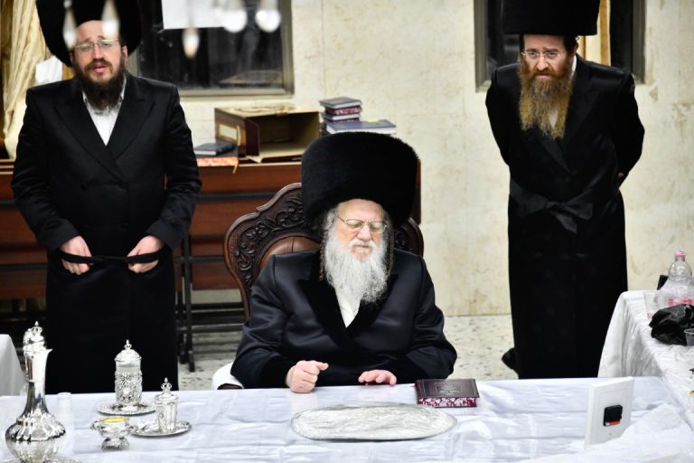 נעילת חג במודזיץ צילום שוקי לרר (3)