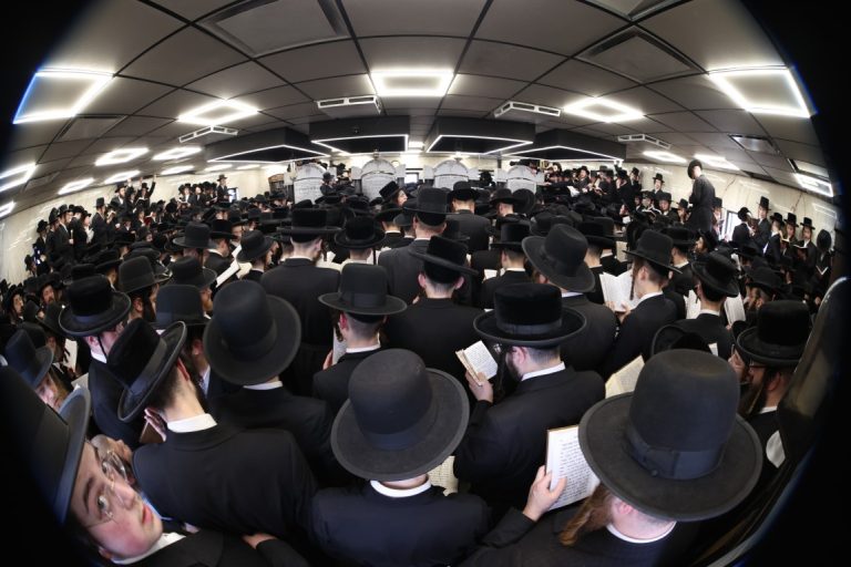 סאטמאר הילולא ברך משה פ''ו (5)
