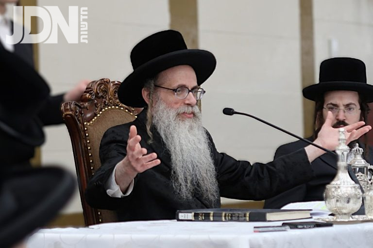 צאנז זוויעהל פתיחת זמן קיץ (2)