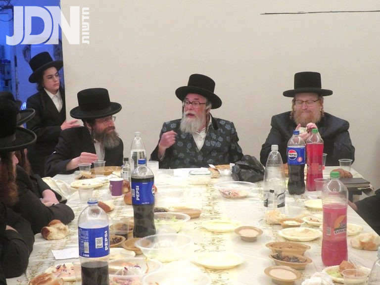 ראזלא טבריה הילולת ר' ישעי' מקרעסטעיר זי''ע (6)