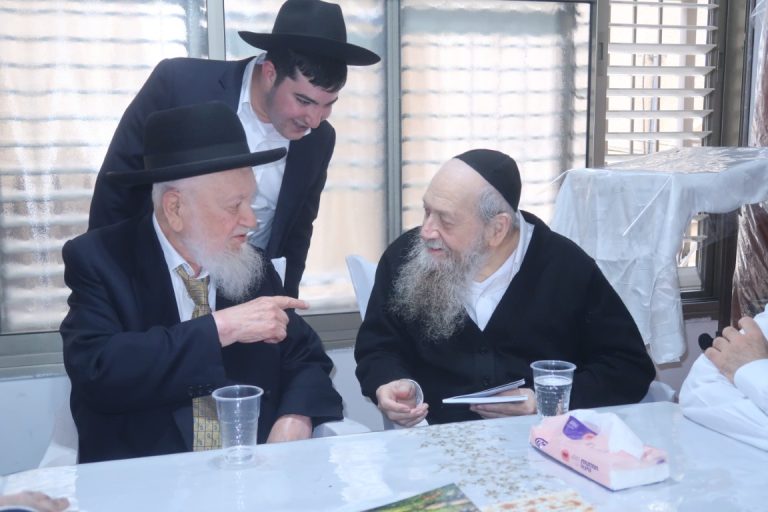 רבי עזרא בצרי אב''ד ירושלים לביקור אחיו המקובל רבי דוד בצרי ראש ישיבת השלום בירושלים