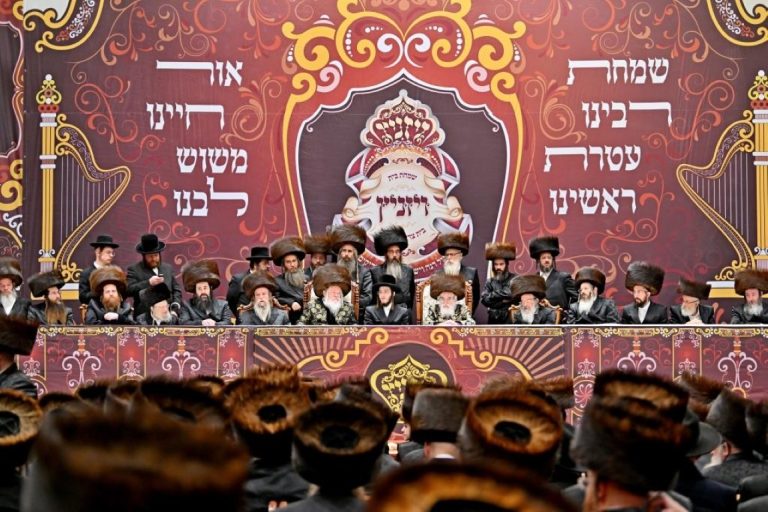 תנאים בחצרות ויזניץ-פרמישלאן-מאקווא אשדוד-מאור חיים צפת צילום יהושע פרוכטר (29)