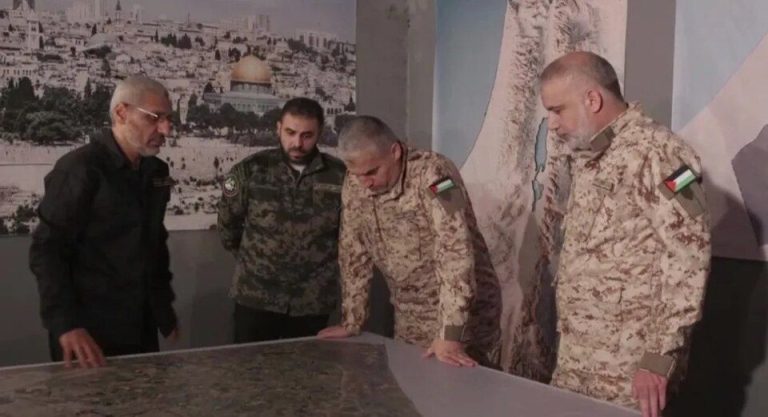 Mohammed_Odeh_with_Hamas_leadership-compressed