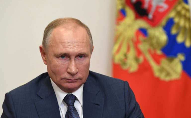 Vladimir_Putin_with_Sergey_Kulikov_(2020-12-02)_03