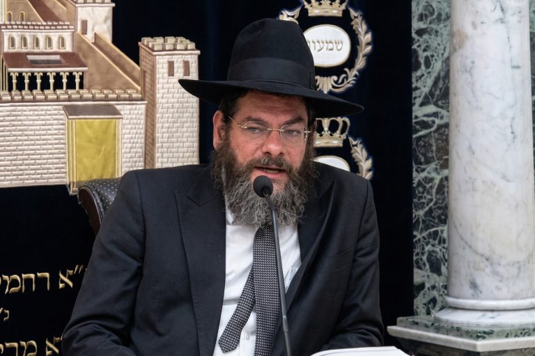 אדלשטיין