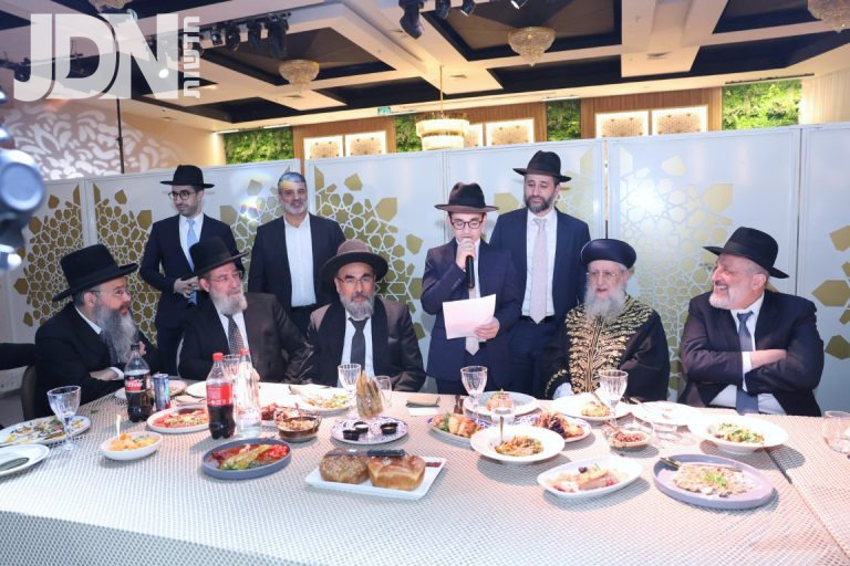 בר המצווה לנכדו של הראש''לצ רבי דוד יוסף צילום יעקב כהן (27)